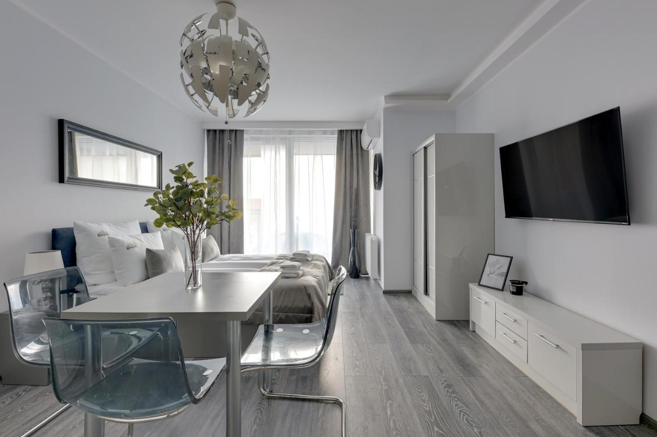 Downtown Apartments Sadova City Center & Parking Danzig Exterior foto